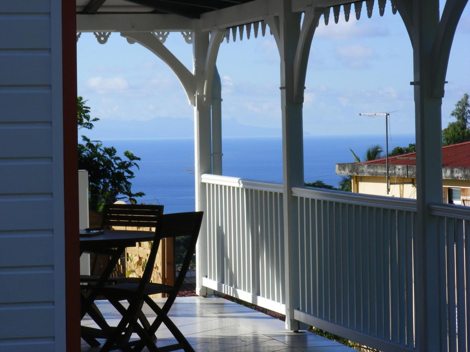 Bungalows Corail, F3 Avec Piscine A Sainte Luce Exteriér fotografie