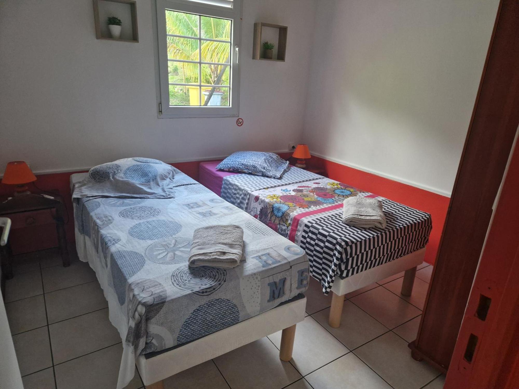 Bungalows Corail, F3 Avec Piscine A Sainte Luce Exteriér fotografie