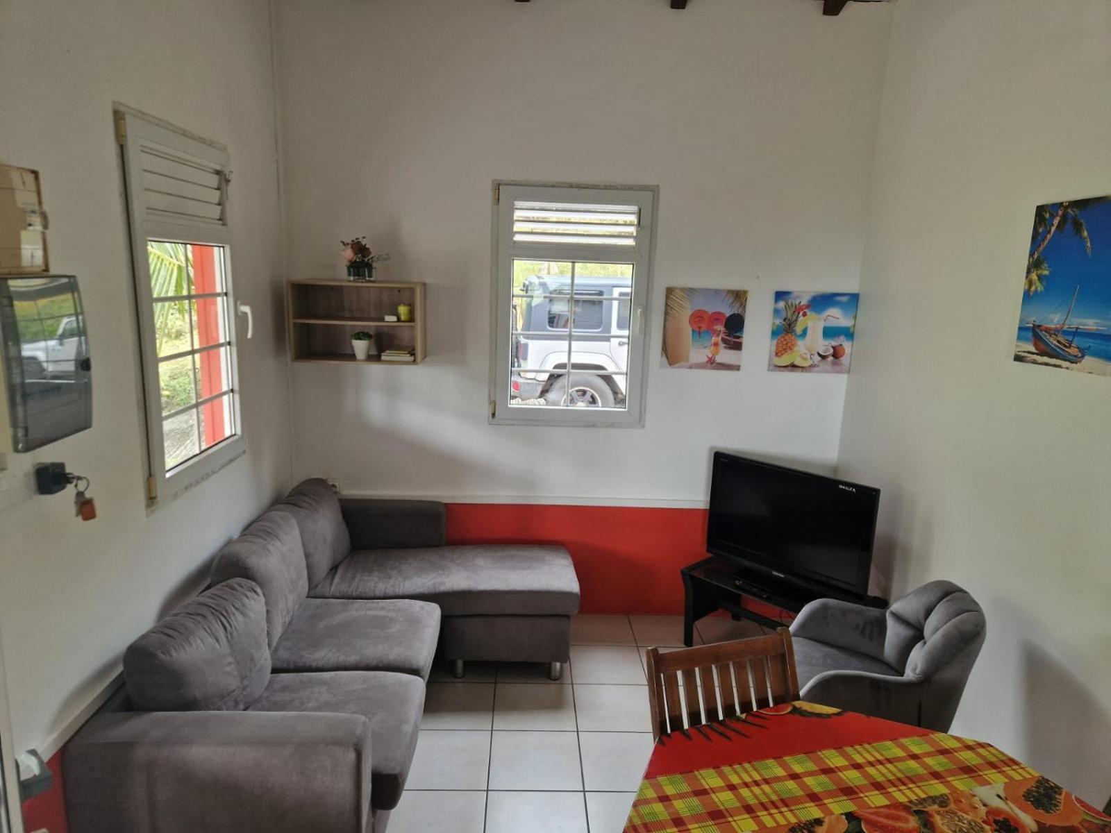 Bungalows Corail, F3 Avec Piscine A Sainte Luce Exteriér fotografie